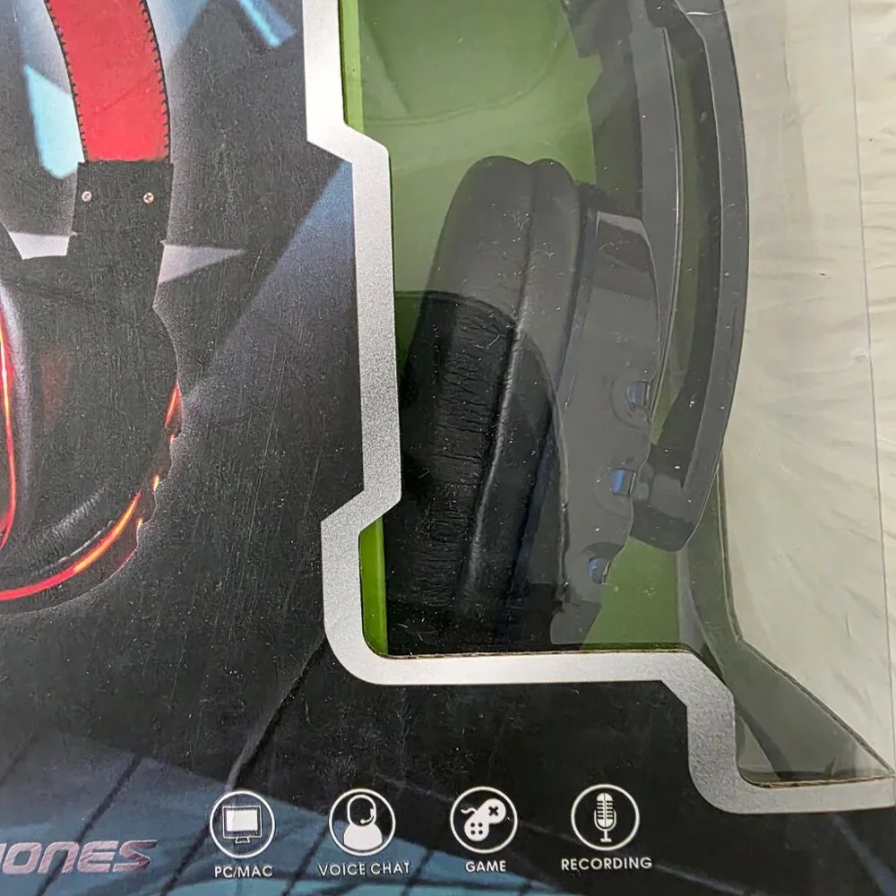 NIB Krazilla KZH-733 LED Super Bass Wired Gaming Headphones, Black/Red